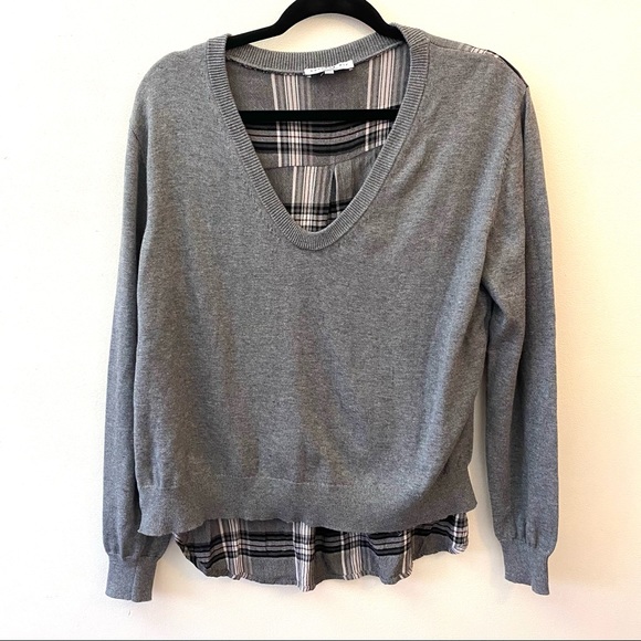 Current Air gray V neck pullover sweater with plaid back size small - Picture 1 of 7
